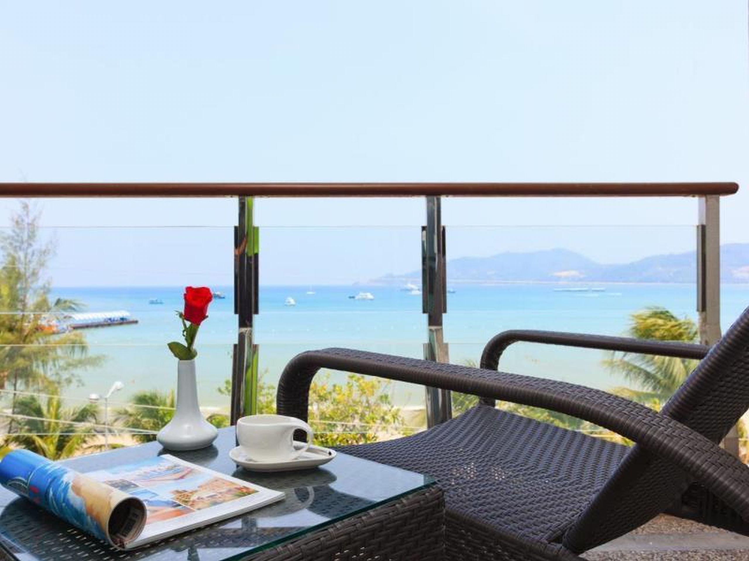 Homm Bliss Southbeach Patong Экстерьер фото