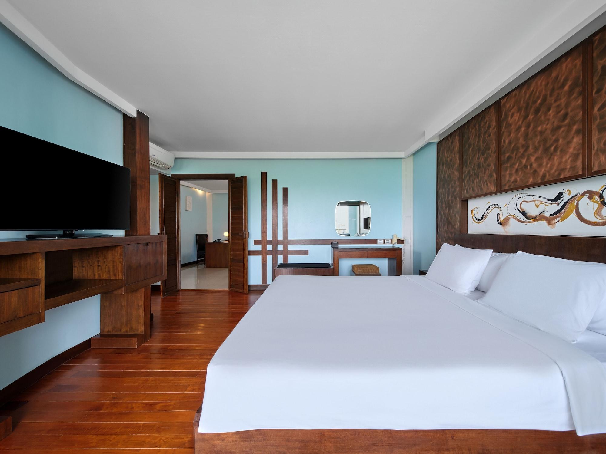Homm Bliss Southbeach Patong Экстерьер фото